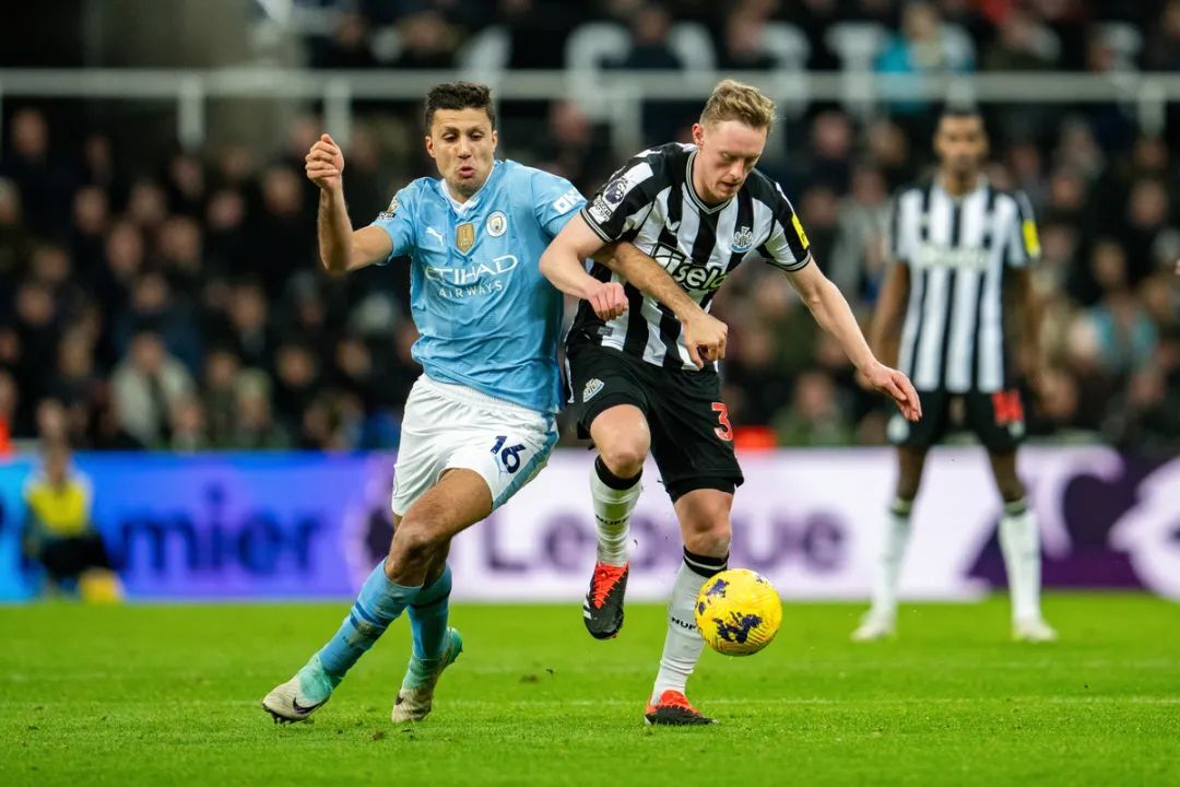 德布劳内赛事官方发布绝杀新规,加拿大队争议不断!的简单介绍