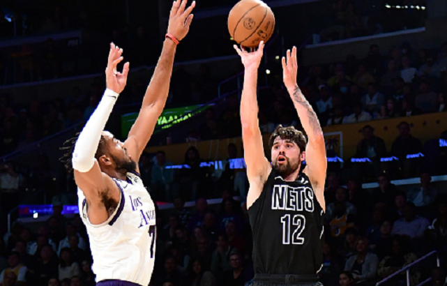 包含浓眉哥遭遇十连败，尤文图斯教练面临压力！的词条